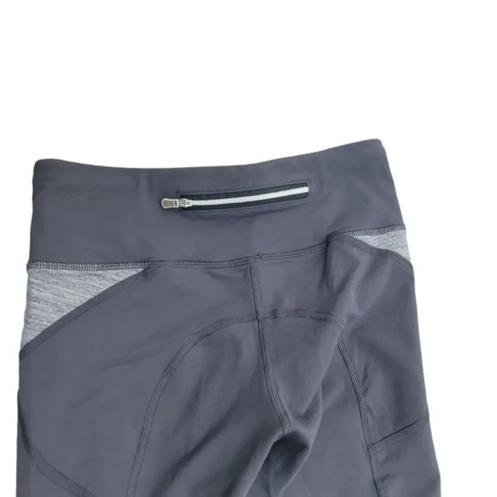Lululemon Womens Size‎ 4 Black Gray Rear Zipper Pocket Leggings